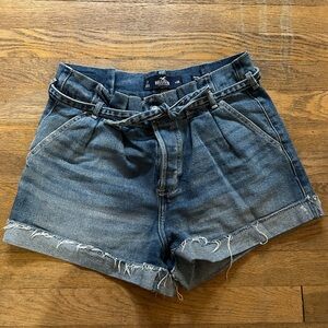 Hollister Vintage Mom Jean Shorts